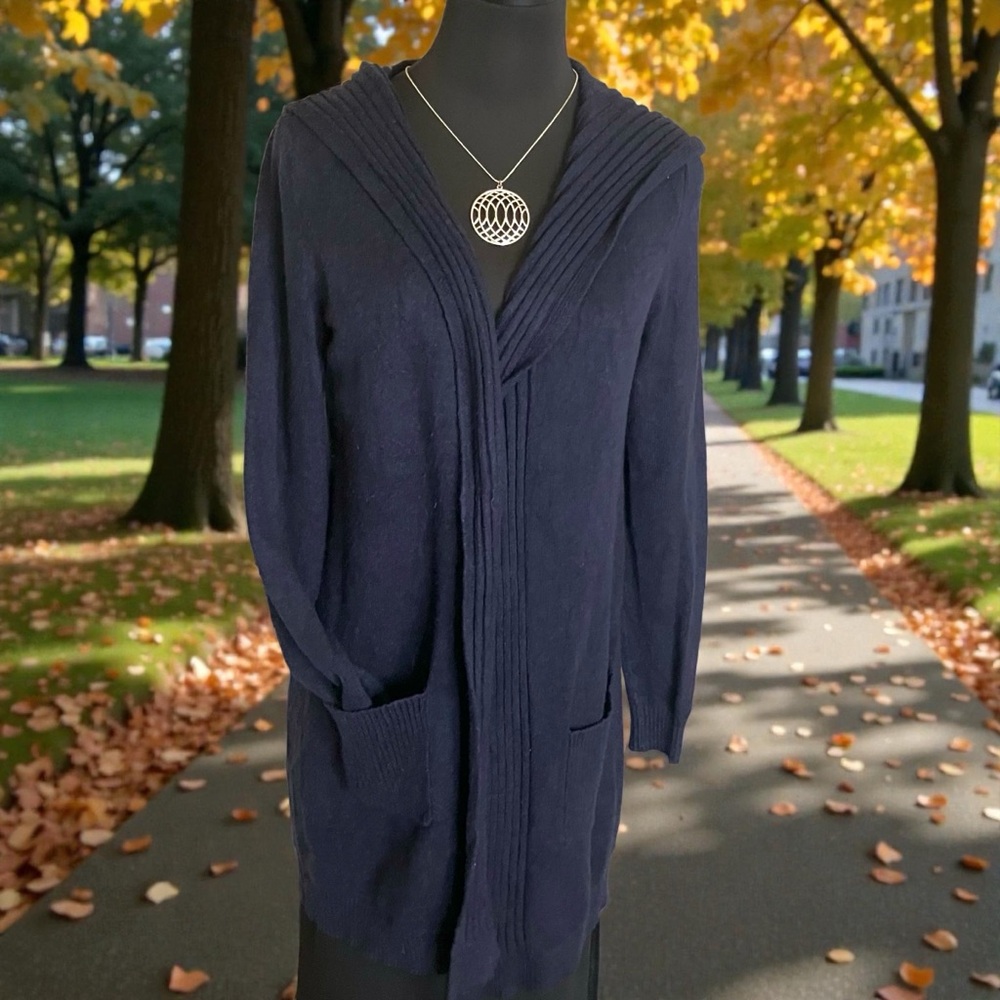 Verve Ami Knit Cardigan Long Navy Blue Hood and Front Pockets Size Medium - Picture 4 of 9